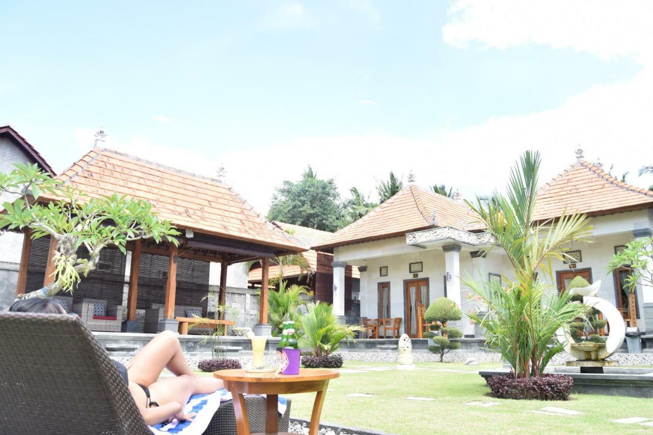 The Kanha Palace Batununggul Exterior foto