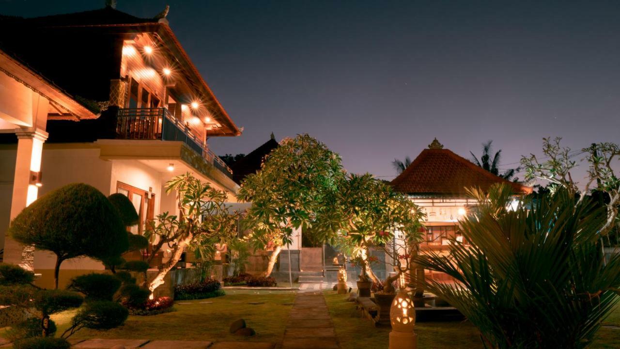 The Kanha Palace Batununggul Exterior foto